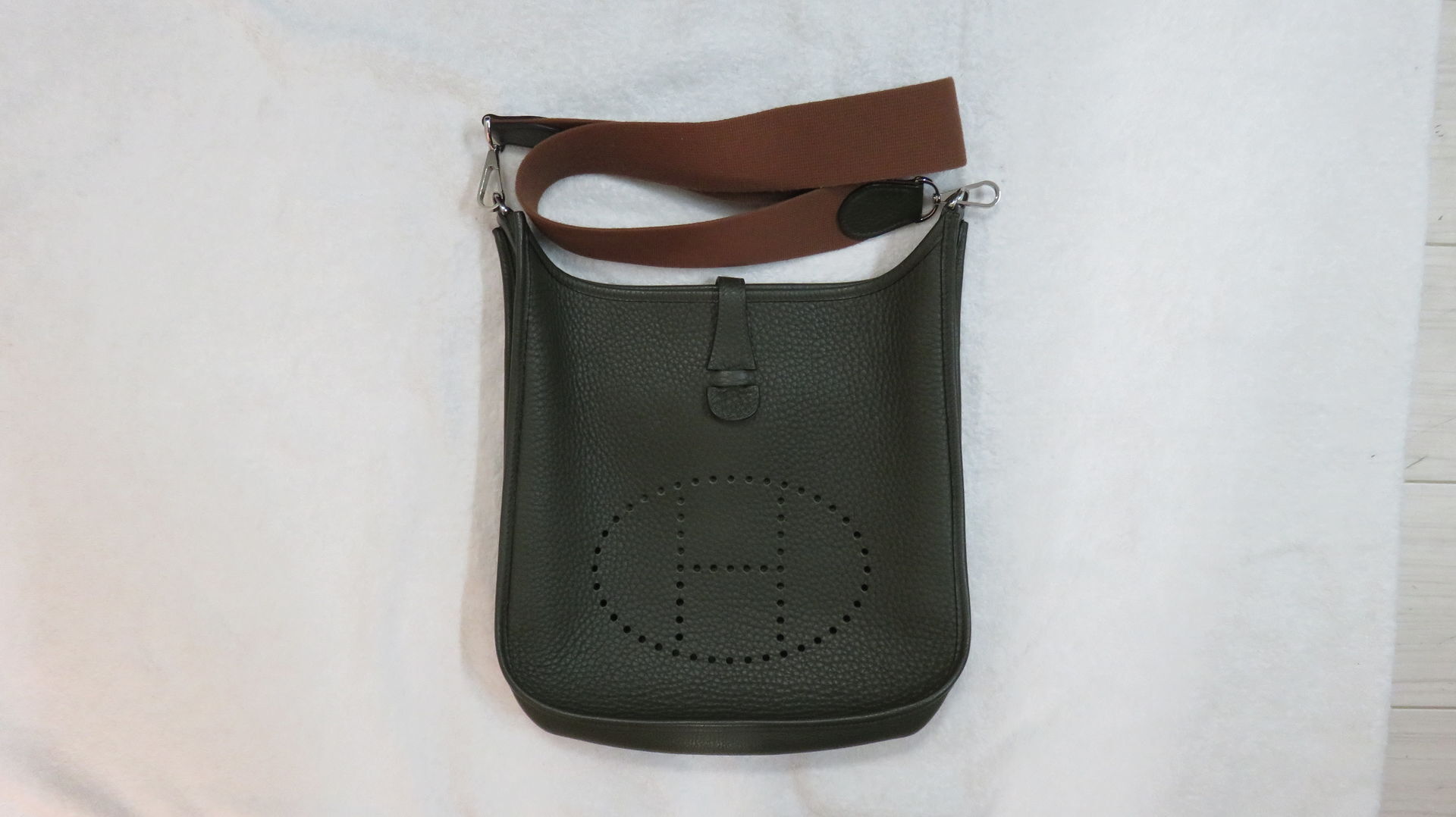 高級ブランドバッグ買取り致しました。