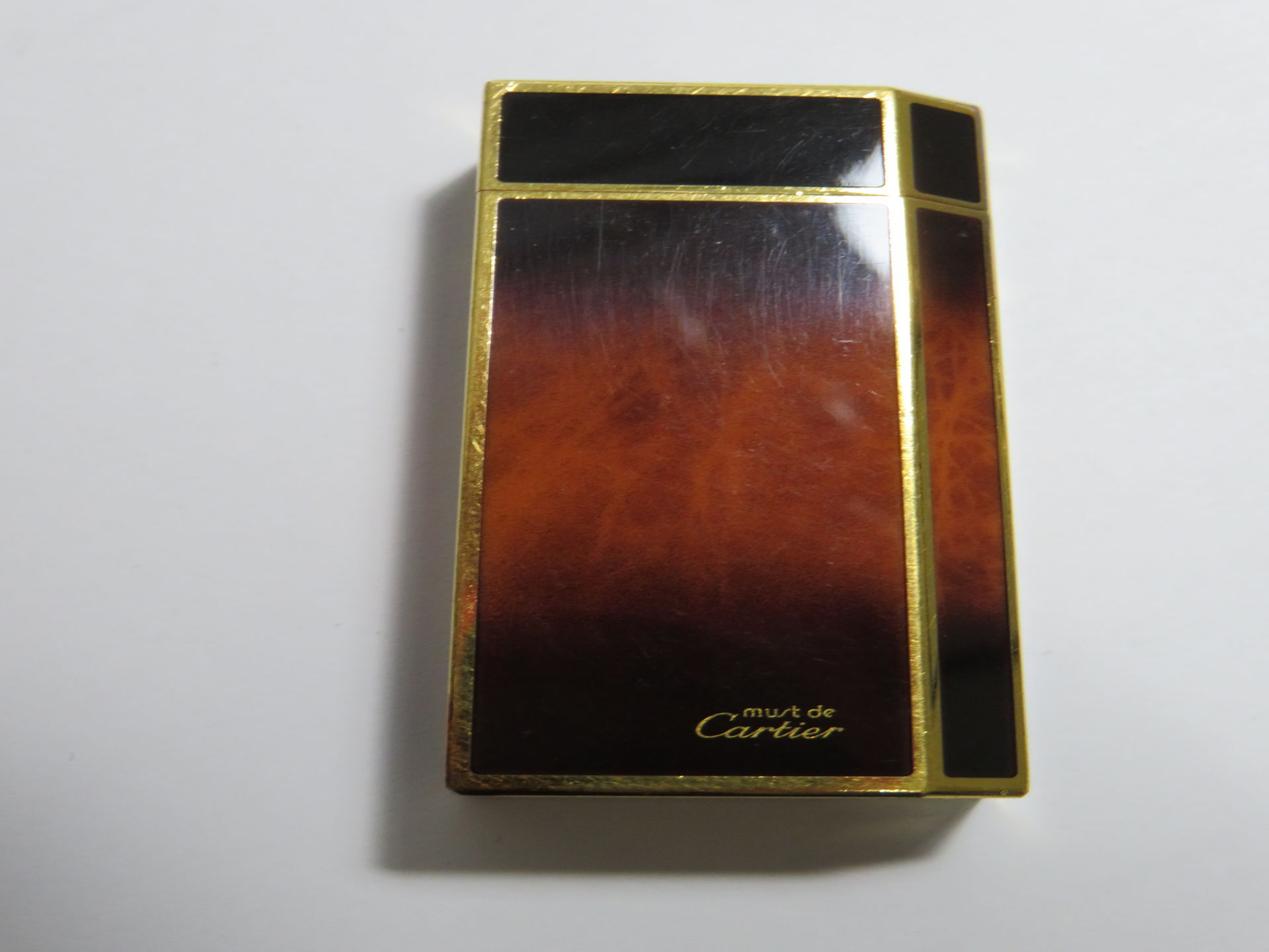 佐賀でブラント品の買取りお任せ下さい。カルティエライター高価買取致しました。