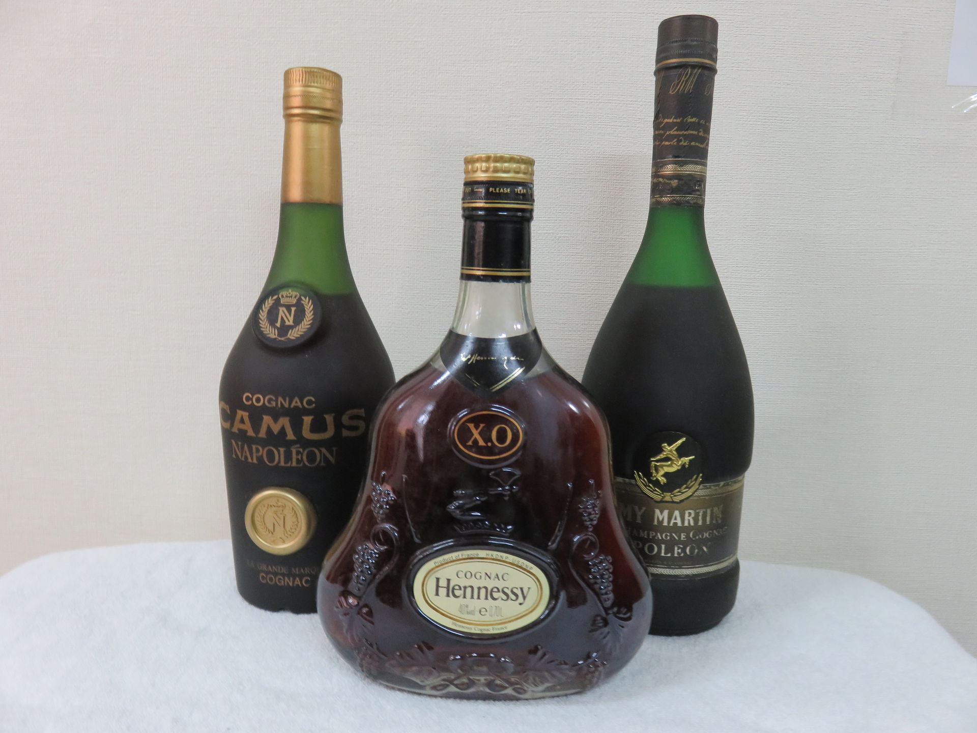 おたからや高木瀬西店はブランデーも高価買取りが有名です。