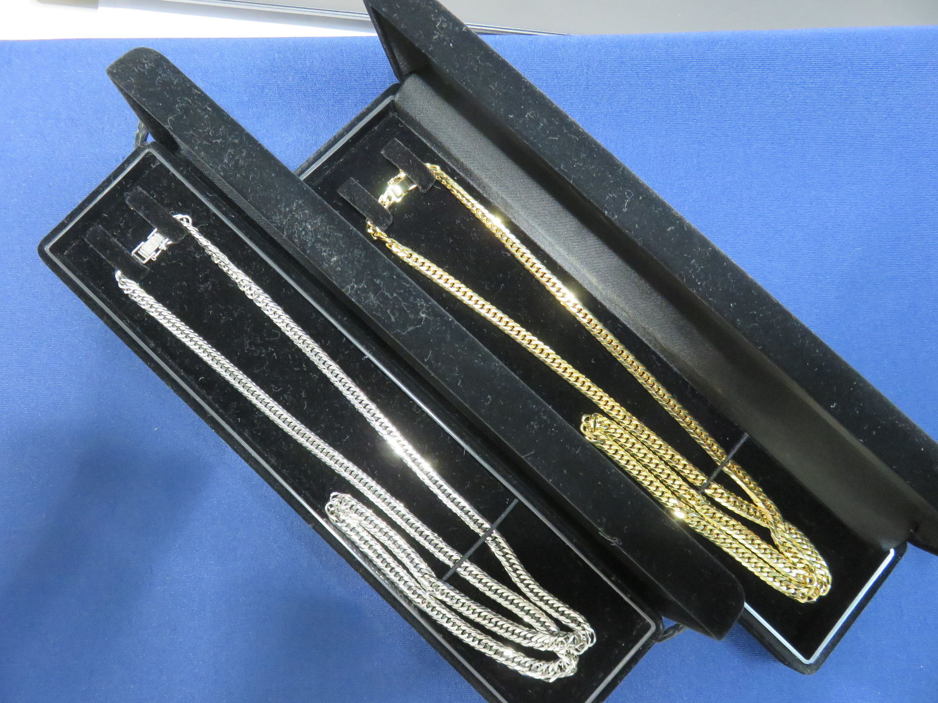もちろん佐賀で・プラチナ・貴金属高価買取りおたからや高木瀬西店で決まり。」