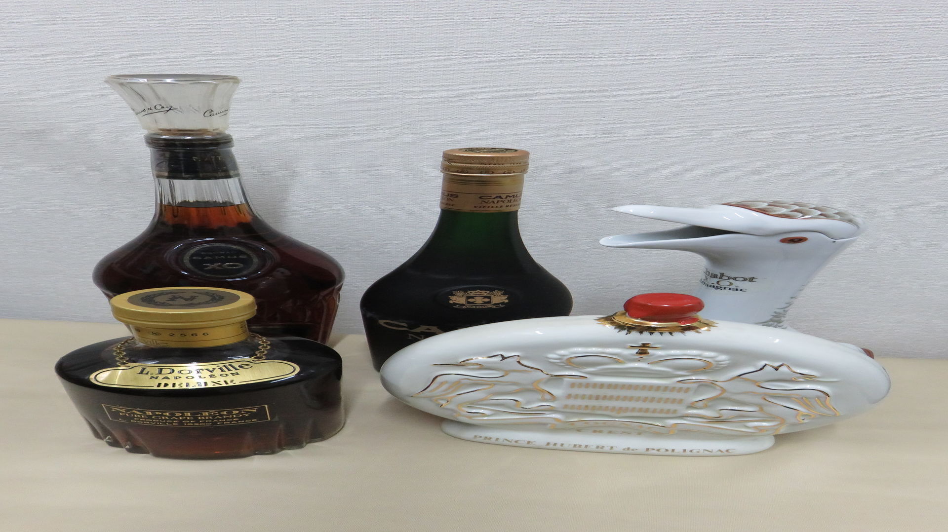 おたからや高木瀬西店ではお酒の出張でも高価買取致しております。