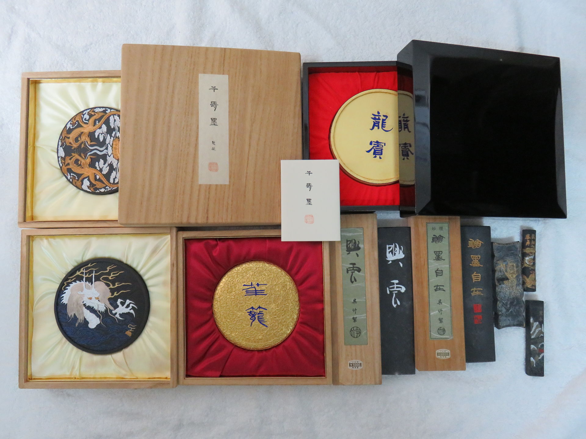 出張買取り、遺品整理、生前整理はおたからや高木瀬西店にお任せ下さい。