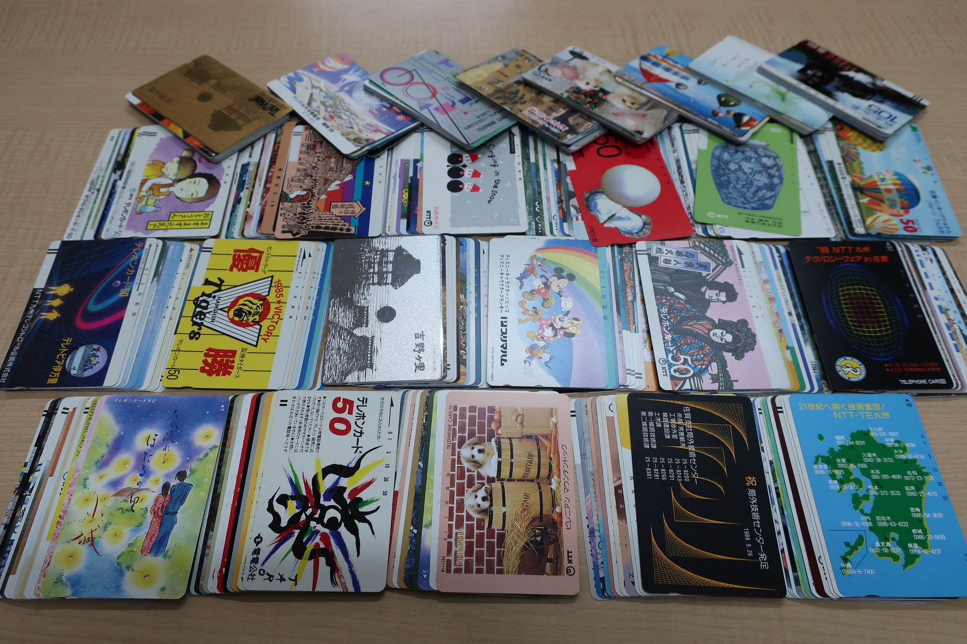4周年記念キャンペーン中でテレカも高くお買取中です。